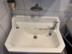 Porseleinen witte wastafel uit 30er jaren, toilet badkamer, Huis en Inrichting, Badkamer | Badkamermeubels, Ophalen, Gebruikt