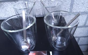 Theeglazen, merk Bodum, dubbelwandig, 4 stuks. beschikbaar voor biedingen