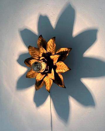 Vintage vergulde bloemen wandlamp, Hans Kögl ‘60 beschikbaar voor biedingen