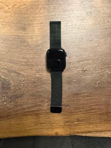 Apple wacht 8 41 mm beschikbaar voor biedingen