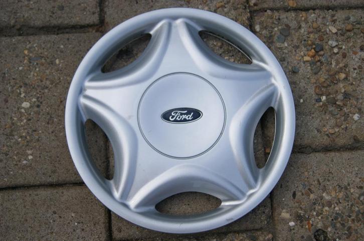 1 losse originele wieldop Ford Mondeo 15 inch (Model 2), Auto diversen, Wieldoppen, Gebruikt, Ophalen of Verzenden