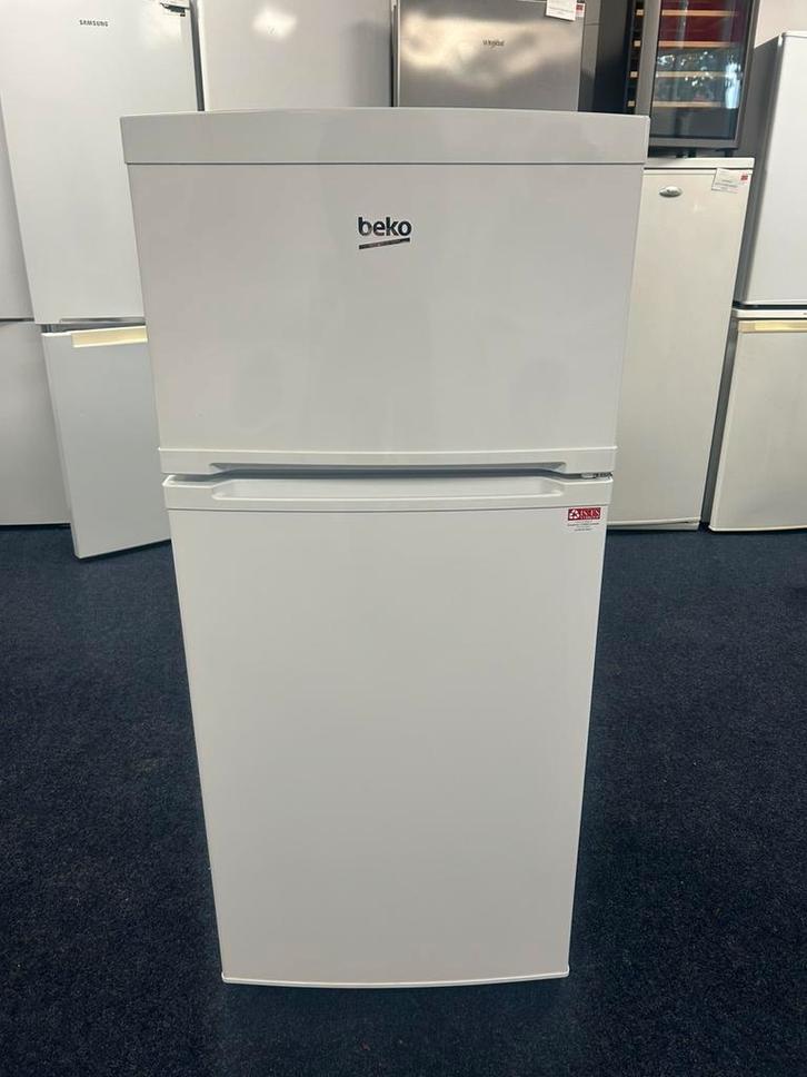 Beko koelvriescombi incl Garantie&Bezorgen, Witgoed en Apparatuur, Koelkasten en IJskasten, Zo goed als nieuw, Met aparte vriezer