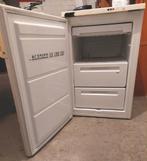 Tafelmodel vrieskast werkt nog prima., Witgoed en Apparatuur, Vriezers en Diepvrieskisten, Gebruikt, Minder dan 60 cm, Energieklasse A of zuiniger