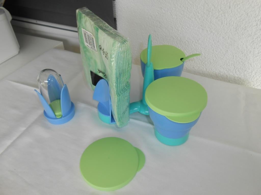 Tupperware Preludio party trio tafel carrousel NIEUW in doos, Ophalen of Verzenden, Nieuw, Groen, Overige typen