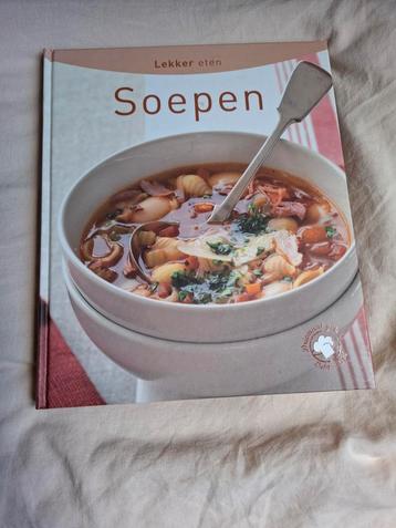 Soepen kookboek.  beschikbaar voor biedingen