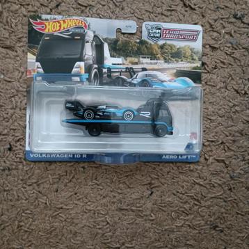 HOT WHEELS team TRANSPORT VOLKSWAGEN ID R / AERO LIFT beschikbaar voor biedingen