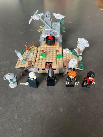 Lego harry potter Tom Riddles Grave beschikbaar voor biedingen