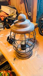 Tafellamp met Metalen Kooi, Huis en Inrichting, Lampen | Vloerlampen, 100 tot 150 cm, Ophalen of Verzenden, Zo goed als nieuw