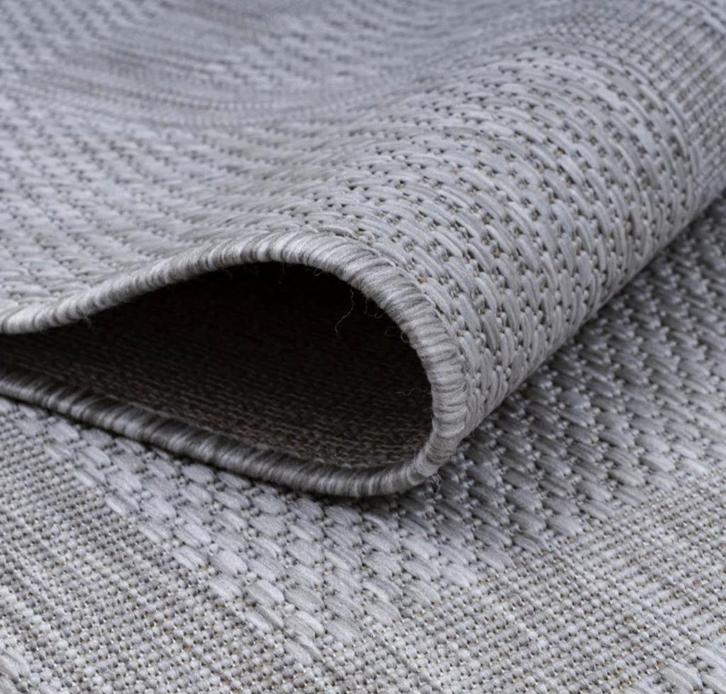 Vloerkleed in/outdoor 240x340 polyester zilvergrijs nieuw!, Huis en Inrichting, Stoffering | Tapijten en Kleden, Nieuw, 200 cm of meer