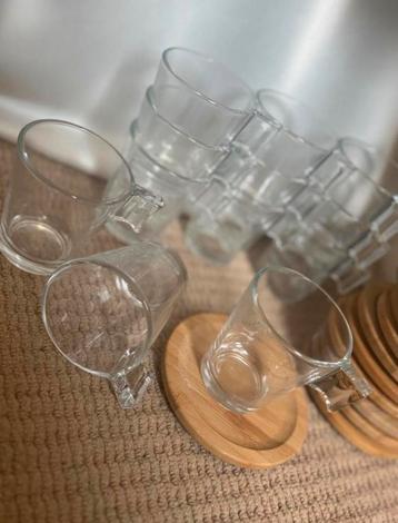 12 espresso kopjes met bamboe onderzetters-NIEUW beschikbaar voor biedingen