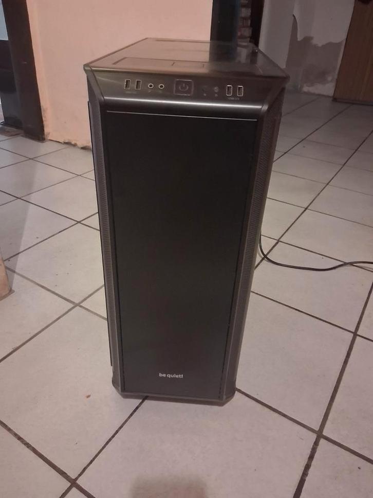 Game pc, Computers en Software, Computerbehuizingen, Zo goed als nieuw, Ophalen of Verzenden