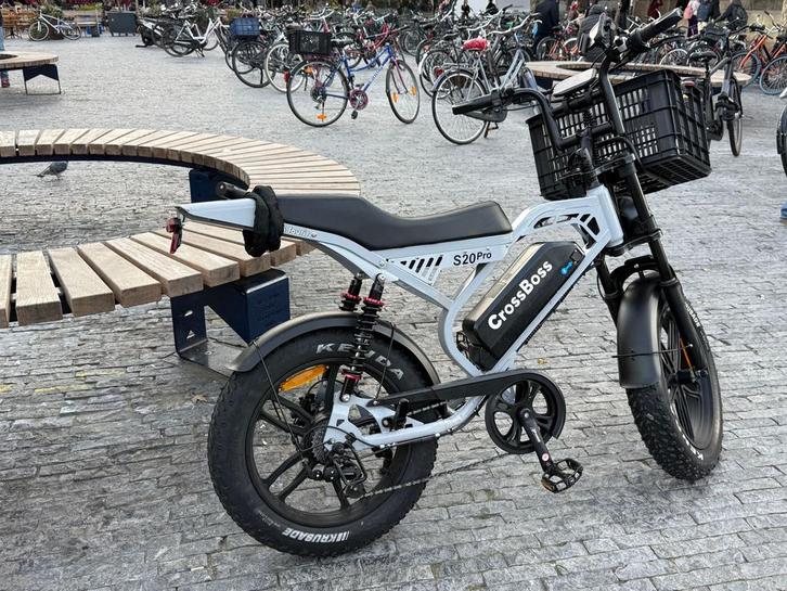 CrossBoss S20 Pro E-Bike, Fietsen en Brommers, Brommerhelmen, Zo goed als nieuw, Ophalen