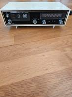 Vintage Tokyo Jumbo Radio met Flip Clock, Ophalen of Verzenden, Gebruikt, Radio