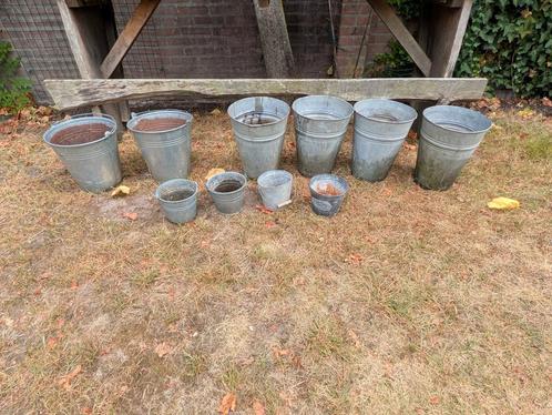 Zinken emmers en potten bloempot, Tuin en Terras, Bloempotten, Metaal, Balkon, Tuin, Minder dan 40 cm, 25 tot 40 cm, Rond, Ophalen