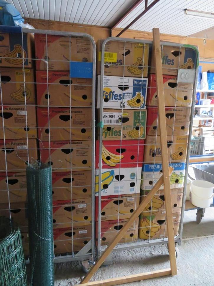 Verhuizing?? Ruim 100 bananendozen en enkele winkelkarren, Doe-het-zelf en Verbouw, Kratten en Dozen, Gebruikt, Doos, 100 cm of meer