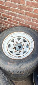 4 velgen en banden 8x165.1 / 8x6.5, Ophalen, Gebruikt