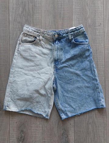 H&M 2 tone denim shorts 152 beschikbaar voor biedingen
