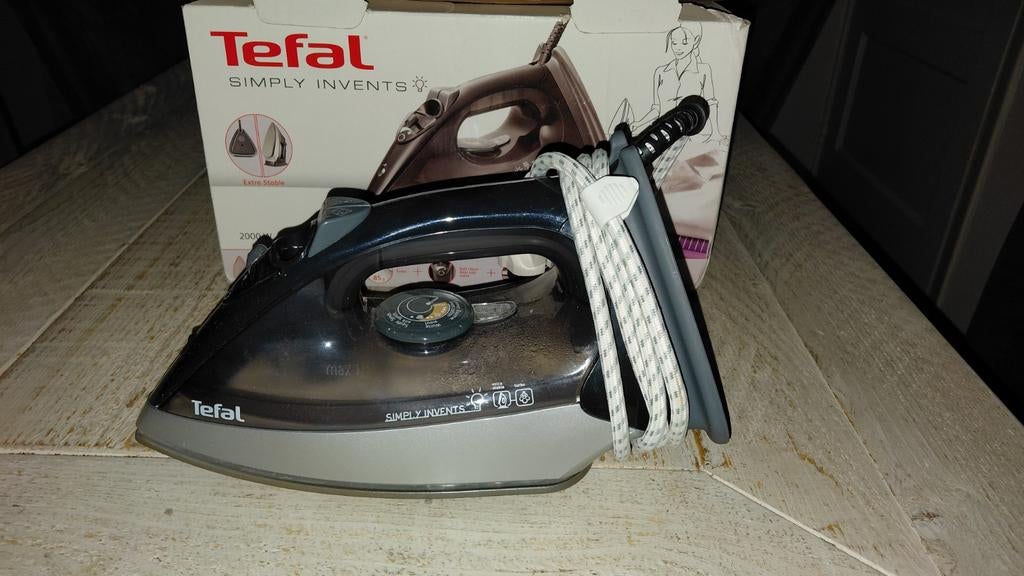 Tefal Strijkijzer FV2151 - Zo Goed Als Nieuw!, Witgoed en Apparatuur, Strijkijzers en Strijkplanken, Ophalen of Verzenden, Zo goed als nieuw