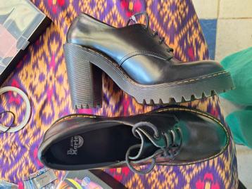 Dr. Martens nieuw beschikbaar voor biedingen