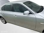 Portier rechtsvoor grijs 354/7 BMW 5-serie E60 LCI (06-10), Rechts, Gebruikt, Deur, Ophalen of Verzenden