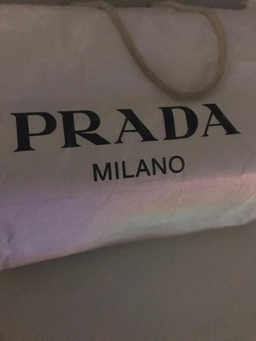ZEER LUXE DEVINE PRADA SCHOENEN 43 MET VELCRO. !!!!, Sport en Fitness, Overige Sport en Fitness, Zo goed als nieuw, Ophalen