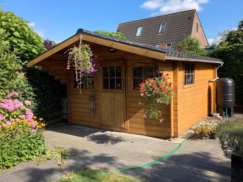 T.k.a.: grenen tuinhuis/blokhut 3,40x3.80, zelf afbreken, Tuin en Terras, Tuinhuizen, Gebruikt, Blokhut, Hout, 200 tot 400 cm