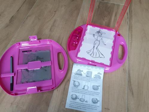 Teken projector - Fashion Design Creator, Kinderen en Baby's, Speelgoed | Educatief en Creatief, Zo goed als nieuw, Ophalen