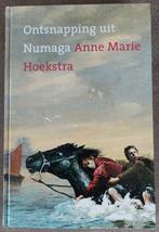 Anne Marie Hoekstra: Ontsnapping uit Numaga, Boeken, Kinderboeken | Jeugd | 13 jaar en ouder, Ophalen of Verzenden, Zo goed als nieuw