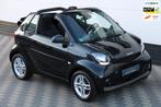Smart Fortwo cabrio EQ Comfort 18 kWh Carplay 1ste eig BTW !, Auto's, Smart, Automaat, Gebruikt, Zwart, Cabriolet