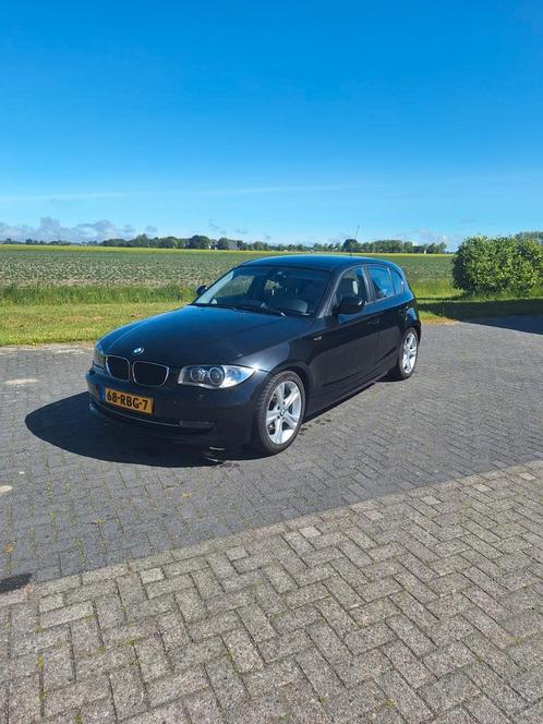 BMW 1-Serie, Auto's, BMW, 1-Serie, Benzine, B, Hatchback, Handgeschakeld, Origineel Nederlands, Zwart, Achterwielaandrijving, Ophalen