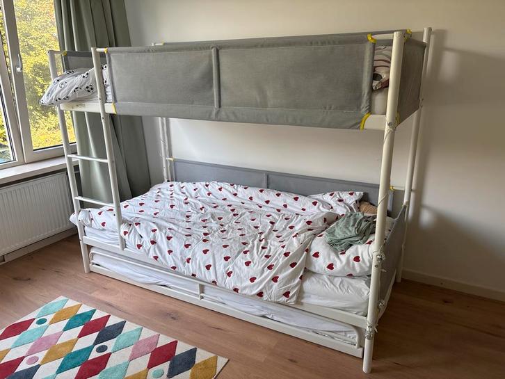 IKEA Stapelbed - Zo Goed Als Nieuw!, Kinderen en Baby's, Kinderkamer | Bedden, Zo goed als nieuw, 180 cm of meer, 70 tot 85 cm