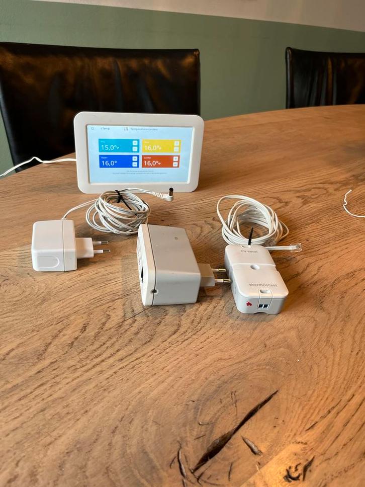 Eneco Toon Thermostaat GEROOT!, Doe-het-zelf en Verbouw, Thermostaten, Zo goed als nieuw, Slimme thermostaat, Verzenden