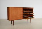 vintage highboard | wandkast | jaren 60 | Deens, Teakhout, Gebruikt, Ophalen of Verzenden, Met deur(en)