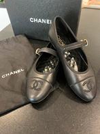 Zwarte balerina’s Chanel, Kleding | Dames, Schoenen, Ophalen of Verzenden, Zo goed als nieuw, Zwart