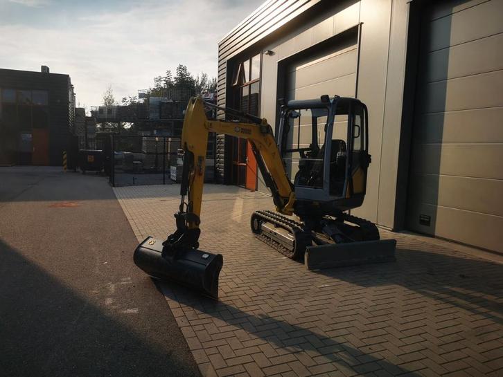 Minikraan 2,5 ton te huur, Zakelijke goederen, Machines en Bouw | Kranen en Graafmachines, Kraan, Ophalen of Verzenden