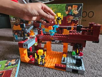 Legoset 21154 beschikbaar voor biedingen