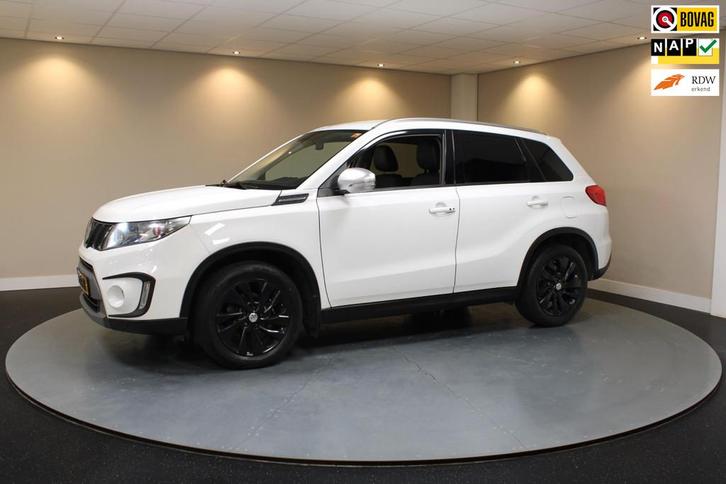 Suzuki Vitara 1.4 S Allgrip 4x4 *Trekhaak* Alcantara|Carplay, Auto's, Suzuki, Bedrijf, Te koop, Vitara, 4x4, ABS, Achteruitrijcamera