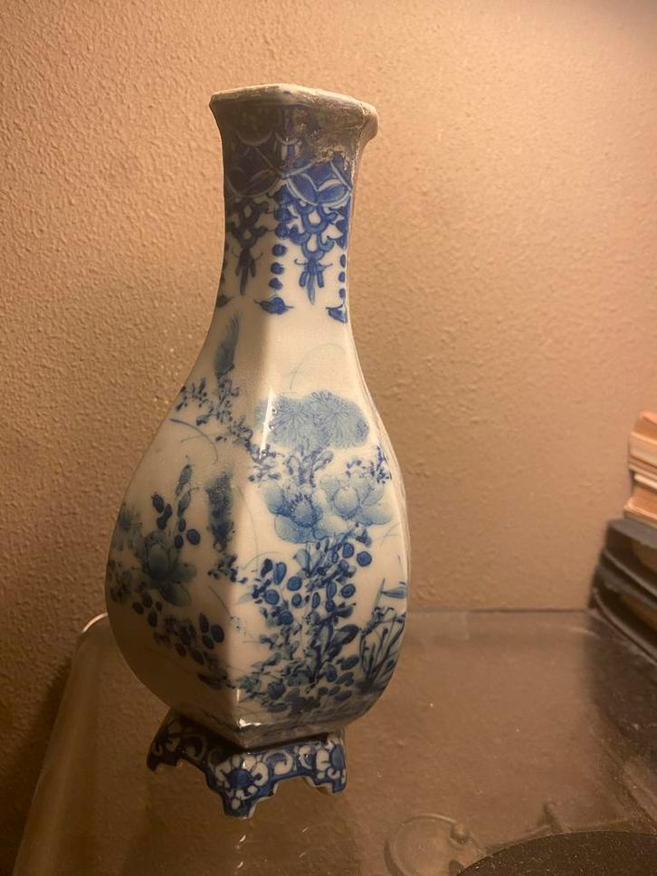 Antieke Chinese porseleinen vaas, 18e eeuw, Antiek en Kunst, Antiek | Vazen, Ophalen of Verzenden