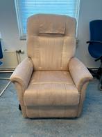 Elektrische sta op stoel - fauteuil beige, Huis en Inrichting, Fauteuils, Ophalen, Zo goed als nieuw