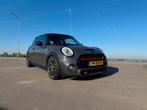 Mini 2.0 Cooper SD AUT 2014 Grijs top conditie., Auto's, Mini, 1995 cc, 1165 kg, 4 stoelen, Leder