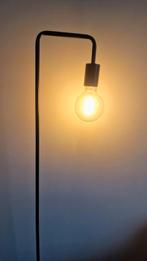 Hanging flower lamp | beautiful shape, Huis en Inrichting, Lampen | Vloerlampen, Ophalen, Zo goed als nieuw, Minder dan 100 cm