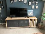Tv meubel, met vakken en wieltjes, Huis en Inrichting, Gebruikt, 150 tot 200 cm, Minder dan 100 cm, Industrieel