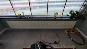 Radiator 306cm Compleet met toebehoren beschikbaar voor biedingen