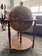 Grote klassieke bar globe met 16e-eeuwse wereldkaart z.g.a.n, Huis en Inrichting, Woonaccessoires | Wereldbollen, Ophalen, Zo goed als nieuw