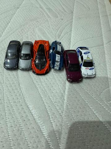 "Gebruikte 1:64 Diecast Model Auto Partij – Hot Wheels, Matc beschikbaar voor biedingen