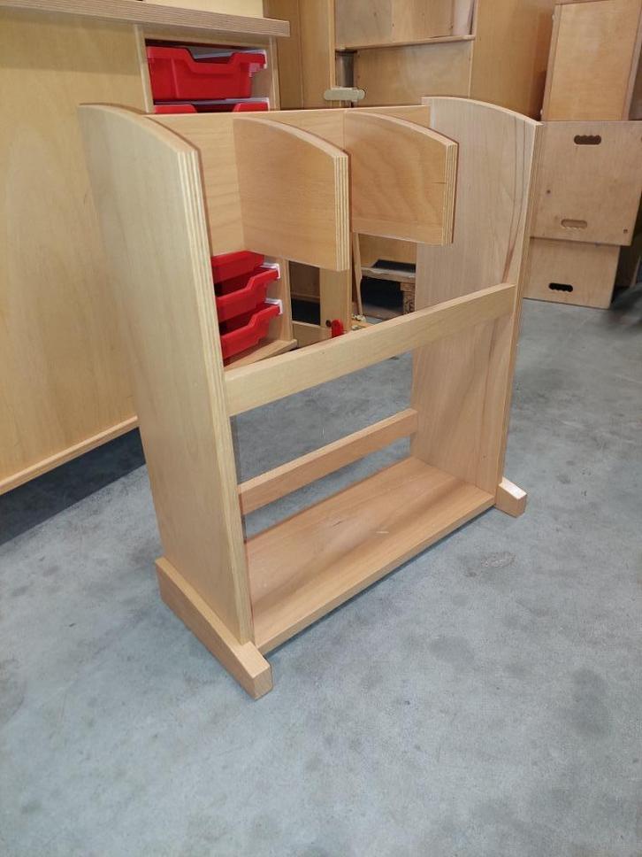 Klassehout mattenrek / opbergrek voor 3 speelkleden, Kinderen en Baby's, Speelgoed | Speelkleden, Zo goed als nieuw, Ophalen