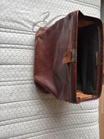 Vintage leren dokterstas in nette staat, Sieraden, Tassen en Uiterlijk, Tassen | Schoudertassen, Overige merken, Gebruikt, Bruin