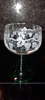 Moezel Glazen met Druivenmotief, Antiek en Kunst, Antiek | Glas en Kristal, Ophalen