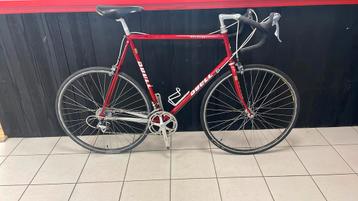 Duell racefiets 63cm beschikbaar voor biedingen