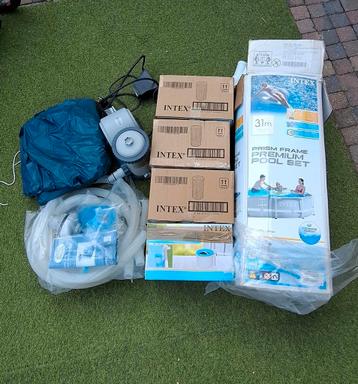 Intex zwembad rond 3.1m zeer compleet!. beschikbaar voor biedingen